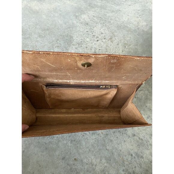 Vintage Brown Crocodile Print Clutch Bag - 11.5” x 5” - Picture 10 of 12